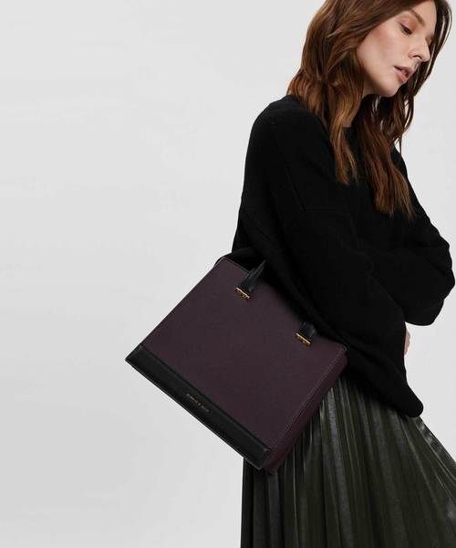CHARLES & KEITH(チャールズ & キース)の「トップハンドルコントラストバッグ / TOP HANDLE CONTRAST BAG(トートバッグ・レディース・ダークグリーン/マスタード/ピンク系その他/プラム/グレー系その他2・L)」の16枚目の写真
