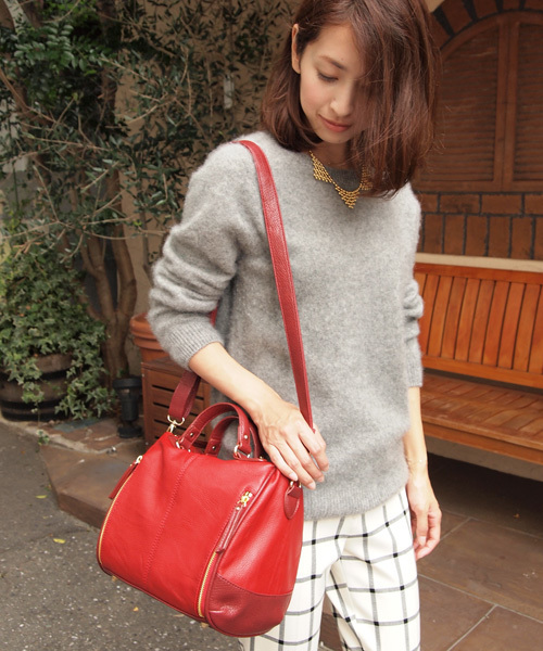 BEAUTY&YOUTH UNITED ARROWS（ビューティーアンドユースユナイテッドアローズ）の「BYSF ∵フェイクジップボストンバッグ ◆（ボストンバッグ・レディース・ダークブラウン/レッド・FREE）」の3枚目の写真