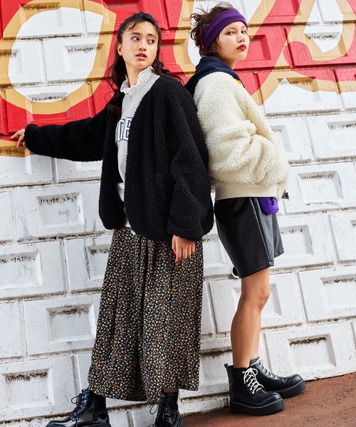 WEGO(ウィゴー)の「WEGO/厚底6ホールブーツ(ブーツ・レディース・ブラック/ブラック系その他・MEDIUM/LARGE/SMALL)」の7枚目の写真