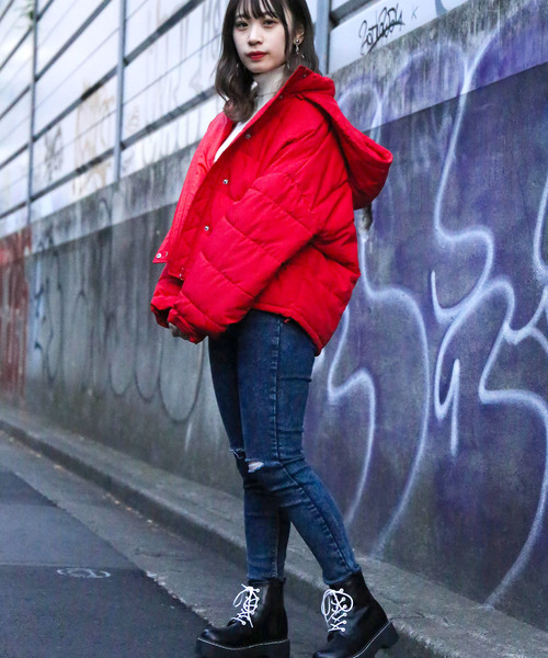 WEGO(ウィゴー)の「WEGO/厚底6ホールブーツ(ブーツ・レディース・ブラック/ブラック系その他・MEDIUM/LARGE/SMALL)」の12枚目の写真