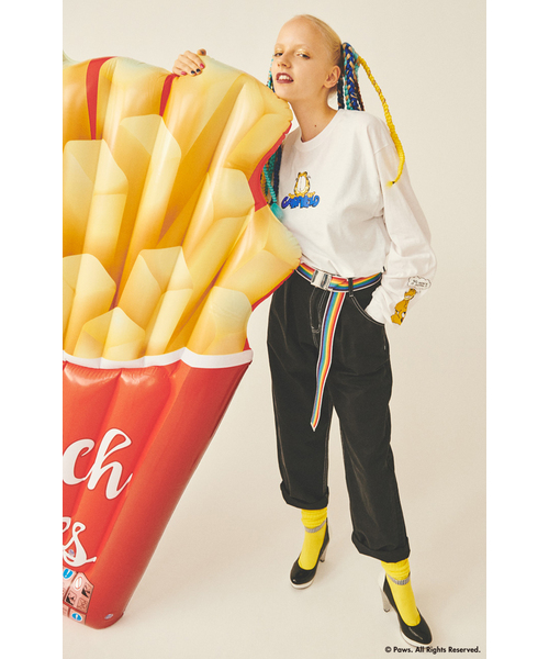 Candy Stripper（キャンディストリッパー）の「【GARFIELD×Candy Stripper】HOW'S IT GOING ? ロングスリーブTシャツ（Tシャツ/カットソー・レディース・ブラック/ネイビー/オフホワイト・2）」の8枚目の写真