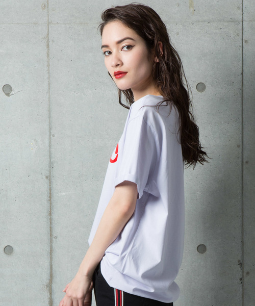 HUGO（ヒューゴ）の「ジャージー クオリティ コットン Tシャツ ウィズ HUGO ロゴ（Tシャツ/カットソー・レディース・ホワイト系その他/レッド系その他/ホワイト/ライトパープル・S/M/L/XS/XL）」の18枚目の写真