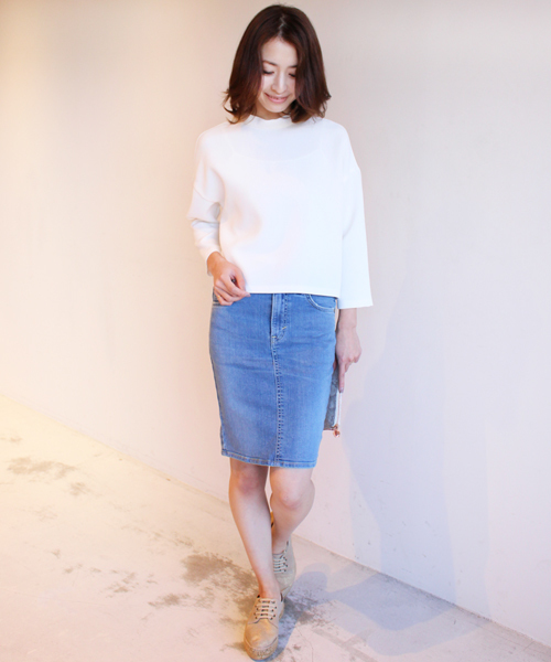 BEAUTY&YOUTH UNITED ARROWS（ビューティーアンドユースユナイテッドアローズ）の「BYBC ∵LEE別注デニムタイトスカート ◆（デニムスカート・レディース・ネイビー・SMALL/MEDIUM）」の5枚目の写真