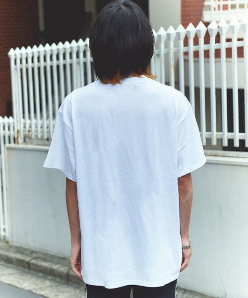 GGD SELECT(ジージーディー セレクト)の「グラフィックプリントTee(Tシャツ/カットソー・メンズ・ホワイト/ブラック・M/L)」の6枚目の写真