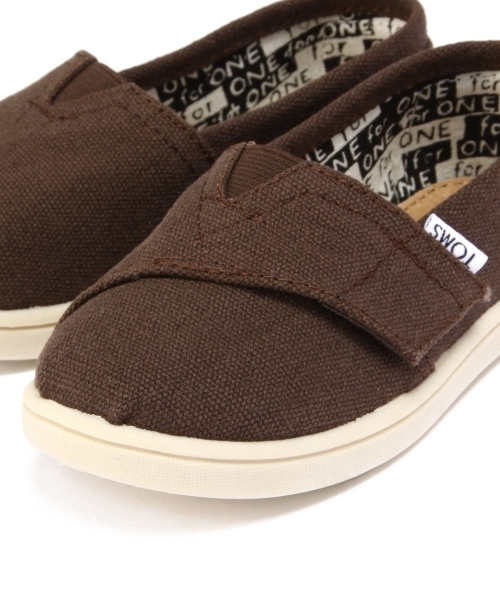 green label relaxing（グリーンレーベルリラクシング）の「TOMS(トムズ) ORI クラシック15-17cm（スニーカー・キッズ・ネイビー/ブラウン/レッド・15cm/17cm/16cm）」の8枚目の写真