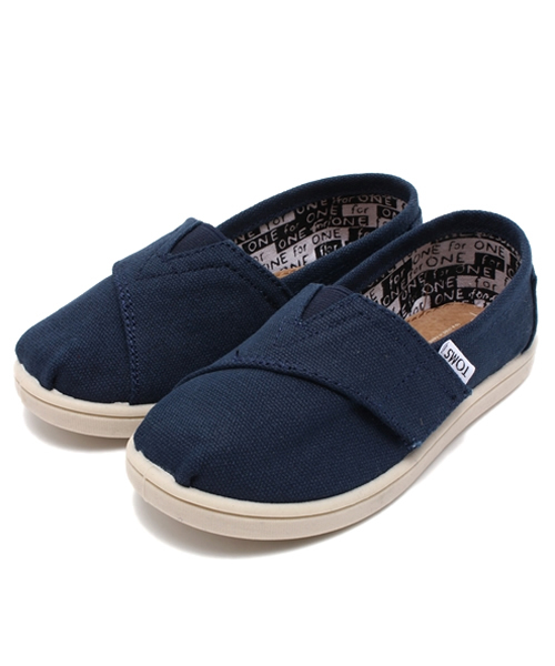 green label relaxing（グリーンレーベルリラクシング）の「TOMS(トムズ) ORI クラシック15-17cm（スニーカー・キッズ・ネイビー/ブラウン/レッド・15cm/17cm/16cm）」の10枚目の写真