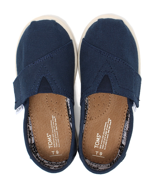 green label relaxing（グリーンレーベルリラクシング）の「TOMS(トムズ) ORI クラシック15-17cm（スニーカー・キッズ・ネイビー/ブラウン/レッド・15cm/17cm/16cm）」の13枚目の写真
