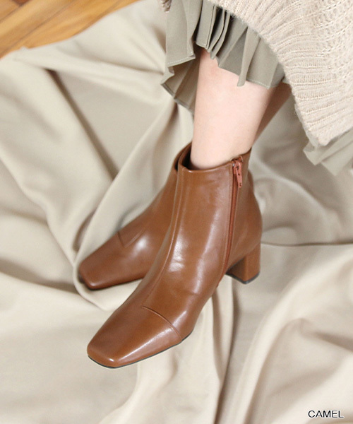 RANDA（ランダ）の「ストレスフリー/ソフトスクエアトゥショートブーツ（ブーツ・レディース・ブラック/アイボリー/キャメル/その他・LL/S/M/L）」の4枚目の写真