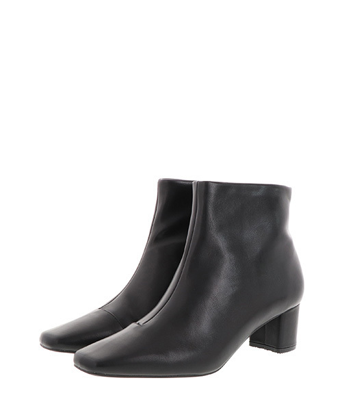 RANDA（ランダ）の「ストレスフリー/ソフトスクエアトゥショートブーツ（ブーツ・レディース・ブラック/アイボリー/キャメル/その他・LL/S/M/L）」の8枚目の写真