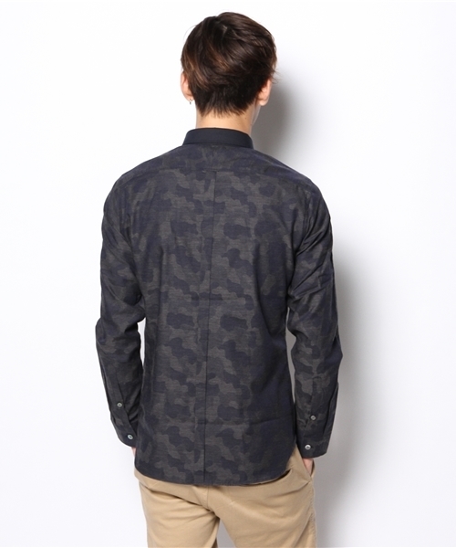 MORGAN HOMME(モルガンオム)の「カモコンパクトクレリック/クレリックシャツ(シャツ/ブラウス・メンズ・ホワイト/ネイビー・LARGE/MEDIUM/AL)」の5枚目の写真