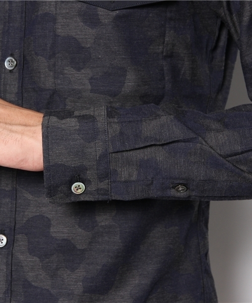 MORGAN HOMME(モルガンオム)の「カモコンパクトクレリック/クレリックシャツ(シャツ/ブラウス・メンズ・ホワイト/ネイビー・LARGE/MEDIUM/AL)」の7枚目の写真