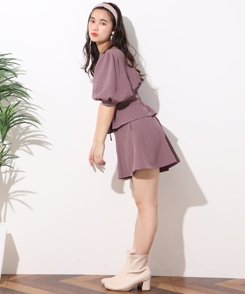 one after another NICE CLAUP（ワンアフターアナザーナイスクラップ）の「フレア麻風ショートパンツ（その他パンツ・レディース・ベージュ/ダークパープル/ラベンダー/テラコッタ・FREE）」の6枚目の写真