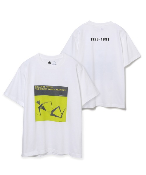 ADAM ET ROPE'(アダムエロペ)の「【CONCORD × 10C】Miles Davis T/UNISEX(Tシャツ/カットソー・メンズ・ホワイト系その他2/ブラック系その他2/ブラック/ホワイト系その他/ホワイト/ブラック系その他・L/M/LL)」の3枚目の写真