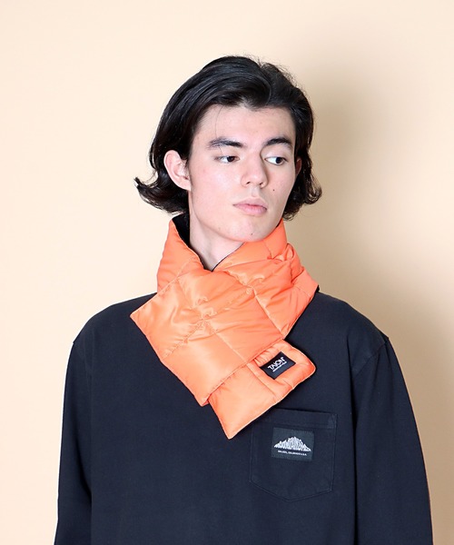 TAION(タイオン)の「【 TAION / タイオン 】DOWN MUFFLER リップダウンマフラー TAION-201MT‥(マフラー・メンズ・レッド/オレンジ/オリーブ/ライトグレー/ブラック/ベージュ/ネイビー/ダークオレンジ/ダークネイビー・FREE)」の8枚目の写真