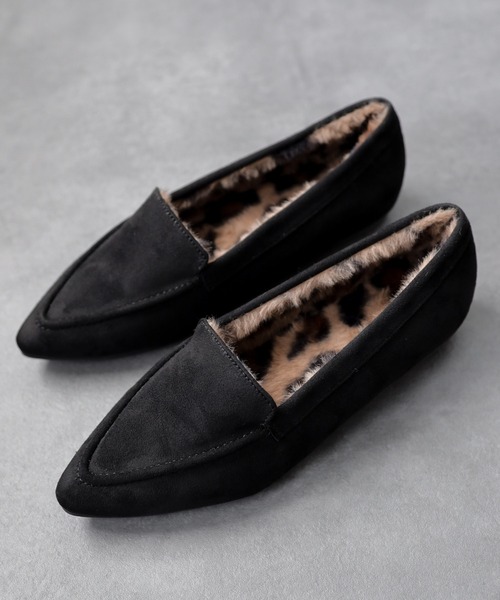 黒 レザー ポインテッドトゥ モカシン 37 インナーファーのポインテッドトゥすっきり見えモカシンフラット