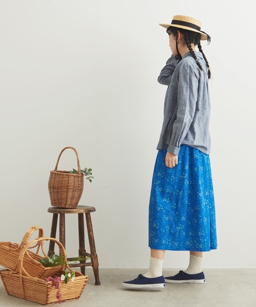 chambre de charme（シャンブルドゥシャーム）の「cdc 綿麻シャンブレー　ちび衿ブラウス（シャツ/ブラウス・レディース・ダークブラウン/ネイビー/サックスブルー・FREE）」の16枚目の写真