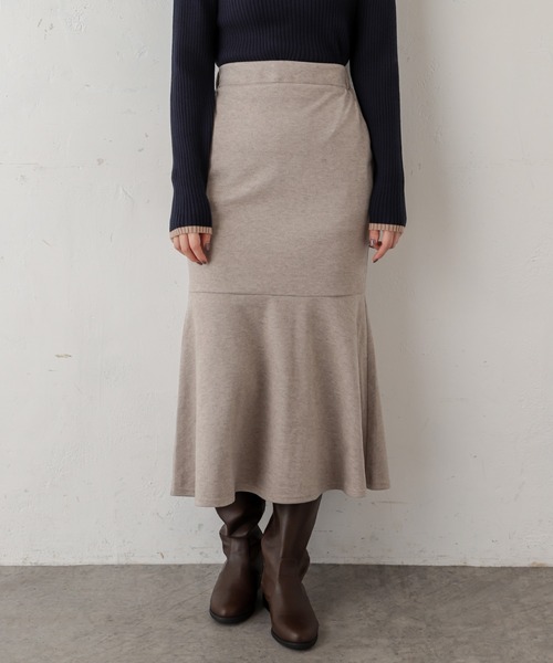 natural couture（ナチュラルクチュール）の「やわらかほっこりカラーマーメイドスカート（スカート・レディース・アイボリー/ベージュ/ブルー/グレー・FREE）」の7枚目の写真