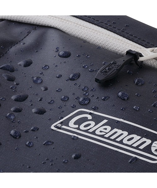 COLEMAN（コールマン）の「シールドショルダーポーチ（ボディバッグ/ウエストポーチ・レディース・ホワイト×グレー/グレー系その他・ONE SIZE）」の4枚目の写真