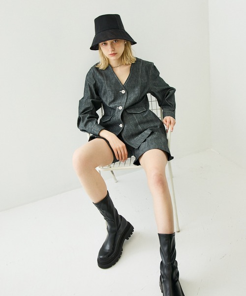 21ss　イネラ　lNella　スラブダンガリーノーカラージャケット INella（イネラ）の「【INella(イネラ)】スラブダンガリーノー