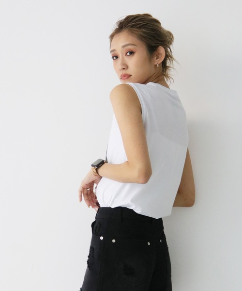 Avvenente（アベネンテ）の「【Avvenente】スリーブレスニュアンス転写プリントカットソー（Tシャツ/カットソー・レディース・ブラック/オフホワイト・M）」の11枚目の写真