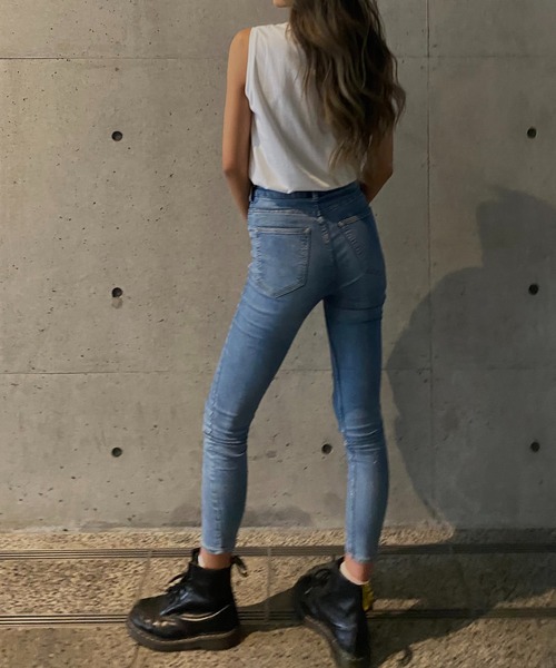 Avvenente（アベネンテ）の「【Avvenente】スリーブレスニュアンス転写プリントカットソー（Tシャツ/カットソー・レディース・ブラック/オフホワイト・M）」の15枚目の写真