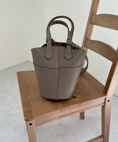 LE MORE（リモア）の「ミニバケットショルダーバッグ（ショルダーバッグ・レディース・ブラック/ブラウン/ベージュ・FREE）」の3枚目の写真