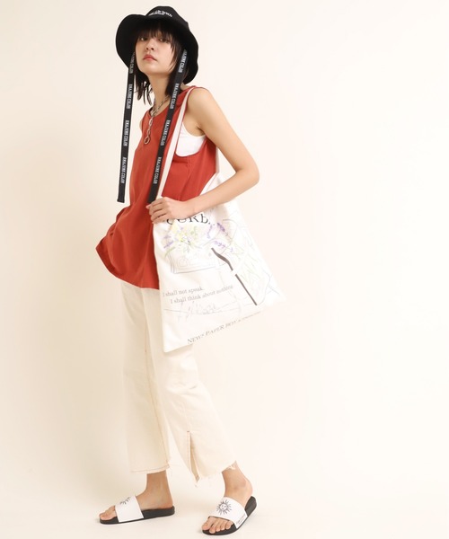 RNA（アールエヌエー）の「E4793 ＷＯＲＫ　ＵＰニュースペーパーＢＡＧ（トートバッグ・レディース・ホワイト系その他/ホワイト・FREE）」の14枚目の写真