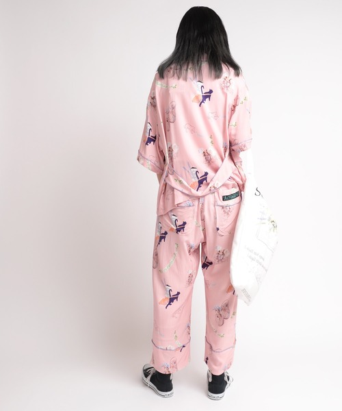 RNA（アールエヌエー）の「E4793 ＷＯＲＫ　ＵＰニュースペーパーＢＡＧ（トートバッグ・レディース・ホワイト系その他/ホワイト・FREE）」の9枚目の写真