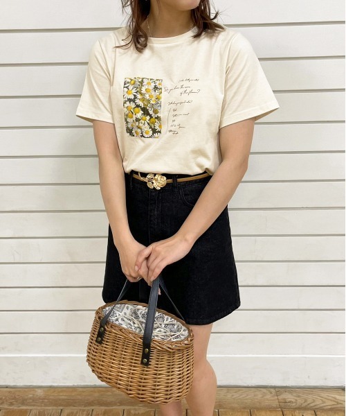 apres jour（アプレジュール）の「アソートプリントTシャツ【ZOZOTOWN限定アイテム】（Tシャツ/カットソー・レディース・アイボリー/ライトピンク/オフホワイト/ホワイト系その他/クリーム/ホワイト系その他2/ブルー/ピンク系その他・X-LARGE/フリー）」の13枚目の写真