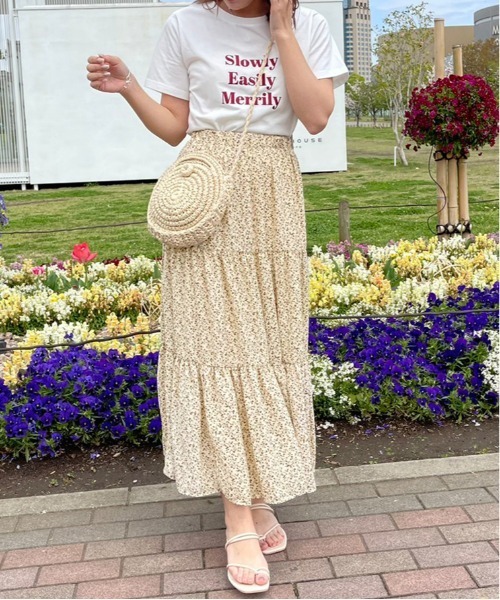 apres jour（アプレジュール）の「アソートプリントTシャツ【ZOZOTOWN限定アイテム】（Tシャツ/カットソー・レディース・アイボリー/ライトピンク/オフホワイト/ホワイト系その他/クリーム/ホワイト系その他2/ブルー/ピンク系その他・X-LARGE/フリー）」の10枚目の写真