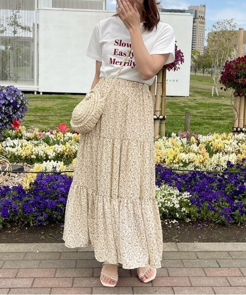 apres jour（アプレジュール）の「アソートプリントTシャツ【ZOZOTOWN限定アイテム】（Tシャツ/カットソー・レディース・アイボリー/ライトピンク/オフホワイト/ホワイト系その他/クリーム/ホワイト系その他2/ブルー/ピンク系その他・X-LARGE/フリー）」の11枚目の写真