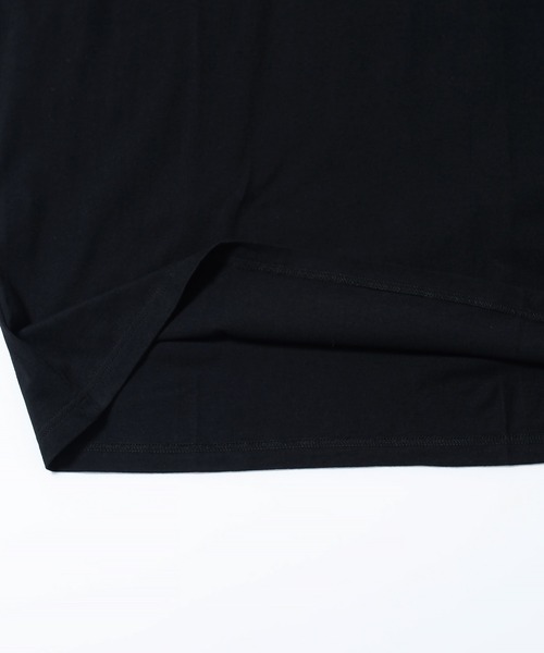 FILA（フィラ）の「【FILA/フィラ】WEB限定 別注 ビックシルエット 綿100% 半袖 Tシャツ（Tシャツ/カットソー・メンズ・ベージュ/ホワイト/ブラック/ブラック系その他2/ブラック系その他3/ブラック系その他/ホワイト系その他/ホワイト系その他2/グレー系その他/グレイッシュベージュ/ベージュ系その他/ホワイト系その他3/ダークグリーン/チャコール/ホワイト系・M/L/LL）」の18枚目の写真