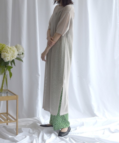 Alley by w closet（アリーバイダブルクローゼット）の「【Alley】メッシュ編み半袖ニットワンピース（ワンピース・レディース・ベージュ・FREE）」の7枚目の写真