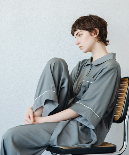 ACCL（エーシーシーエル）の「パイピング　リラックスワイドパンツ（その他パンツ・レディース・ピンク/ベージュ/グリーン/グレー・FREE）」の14枚目の写真