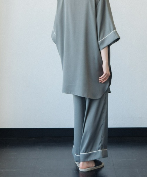 ACCL（エーシーシーエル）の「パイピング　リラックスワイドパンツ（その他パンツ・レディース・ピンク/ベージュ/グリーン/グレー・FREE）」の18枚目の写真