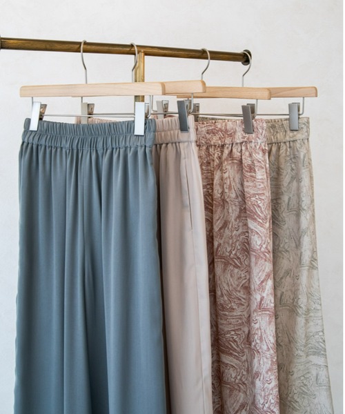 ACCL（エーシーシーエル）の「パイピング　リラックスワイドパンツ（その他パンツ・レディース・ピンク/ベージュ/グリーン/グレー・FREE）」の7枚目の写真