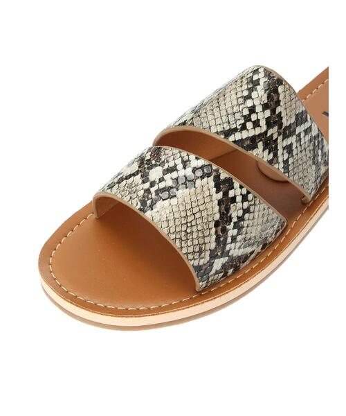 koe(コエ)の「2ベルトフラットサンダル*(サンダル・レディース・A/ホワイト/ブラック・L/M/S)」の8枚目の写真