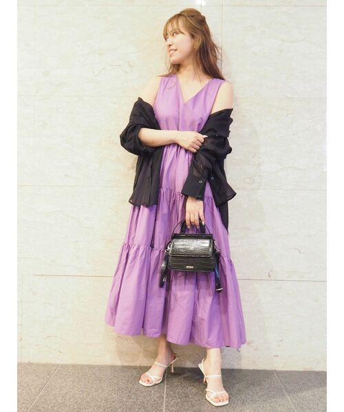 EVRIS（エヴリス）の「ティアードマキシワンピース（ワンピース・レディース・ホワイト/ブラック/パープル/ベージュ・FREE）」の5枚目の写真