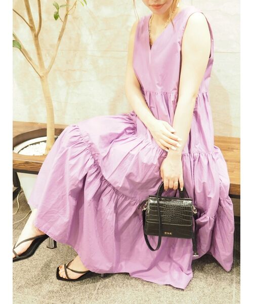 EVRIS（エヴリス）の「ティアードマキシワンピース（ワンピース・レディース・ホワイト/ブラック/パープル/ベージュ・FREE）」の7枚目の写真