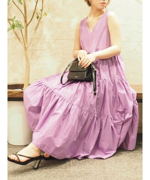 EVRIS（エヴリス）の「ティアードマキシワンピース（ワンピース・レディース・ホワイト/ブラック/パープル/ベージュ・FREE）」の9枚目の写真