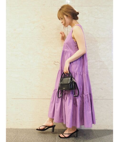 EVRIS（エヴリス）の「ティアードマキシワンピース（ワンピース・レディース・ホワイト/ブラック/パープル/ベージュ・FREE）」の11枚目の写真