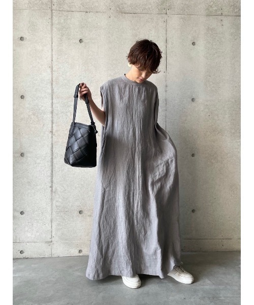 BEARDSLEY(ビアズリー)の「リネンフレアワンピース(ワンピース・レディース・グレー/サンドベージュ・0/1)」の20枚目の写真