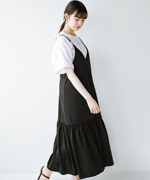 haco!(ハコ)の「シンプルTシャツに重ねるだけで楽してかわいくなれちゃう! カットソーの裾ひらりキャミワンピース(ワンピース・レディース・ブラック/ブラウン・SMALL/MEDIUM/X-LARGE/LARGE)」の19枚目の写真