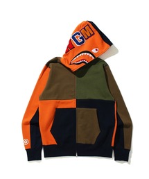 A BATHING APE（アベイシングエイプ）の「MULTI COLOR PATCHWORK SHARK