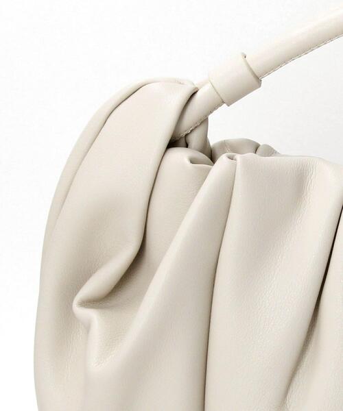 ADD CULUMN（アドカラム）の「＜ADD CULUMN＞ギャザーショルダーバッグ（ショルダーバッグ・レディース・オフホワイト/ブラック・FREE）」の9枚目の写真