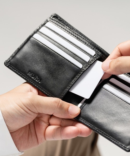 MURA(ムラ)の「やぎ革レザー 隠しポケット付 スリム 二つ折り財布 お札入れ(札入れ/マネークリップ・メンズ・ブラック/ブラウン・FREE)」の12枚目の写真