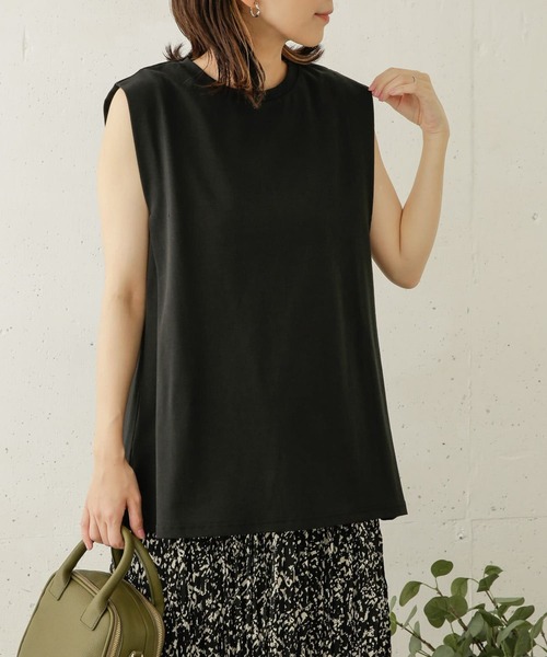 URBAN RESEARCH DOORS（アーバンリサーチドアーズ）の「タックショルダーカットソー（Tシャツ/カットソー・レディース・ブラック/ブラウン系その他/ベージュ系その他・ONE）」の20枚目の写真