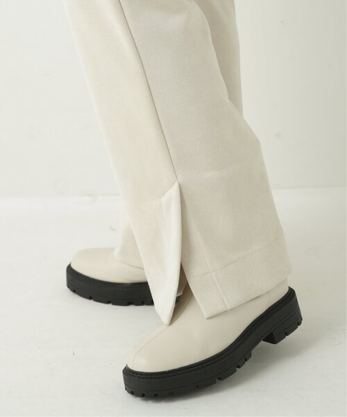 RAY CASSIN（レイカズン）の「ポンチスウェードリラックスセミフレアパンツ（スラックス・レディース・カーキ/モカ/キナリ・SMALL/MEDIUM）」の10枚目の写真