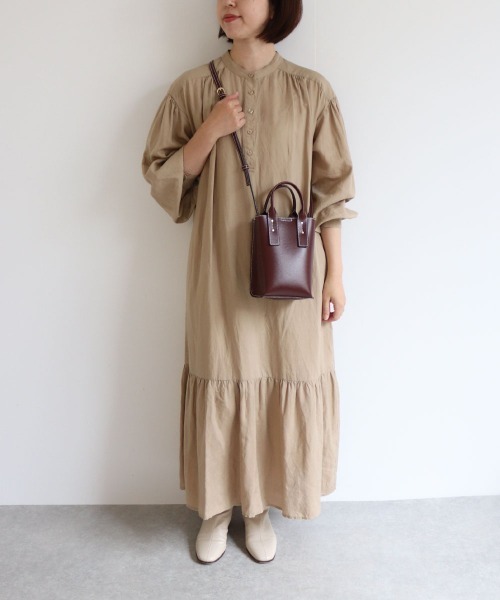 MIAN （ミアン）の「NEMESIA / 2wayミニポシェット（ショルダーバッグ・レディース・ブラック/グレイッシュベージュ/ボルドー/カーキ/ブラウン/アイボリー/ラベンダー/グリーン・FREE）」の14枚目の写真