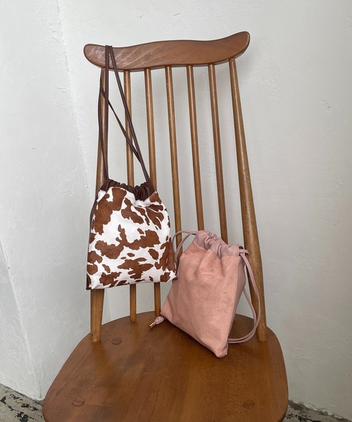 CAPRICIEUX LE'MAGE(カプリシューレマージュ)の「カウレザードロストバッグ(ショルダーバッグ・レディース・ブラウン/ピンク・ONE SIZE)」の8枚目の写真